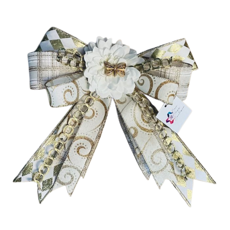 SUMMER – A deluxe 12" x 15" Christmas bow in white and gold — light, elegant, and effortlessly festive.